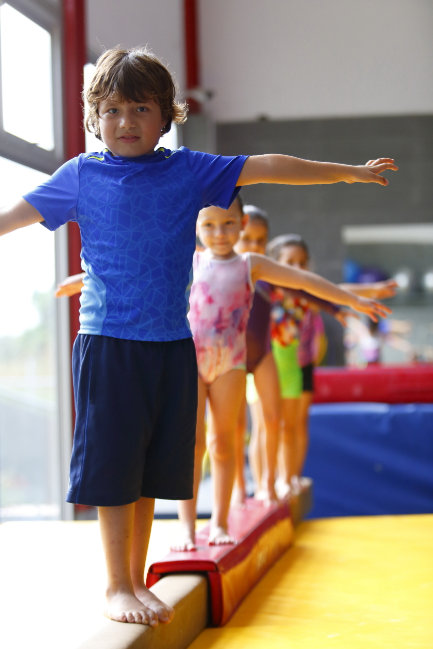 Gravité Gymnastics Club Niños Y Niñas 1 A 5 Años